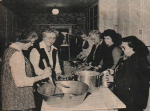 Left to right: Virginia Woolf, Dorothy Sikora, Velma Kjelstad, Mae Boyles, Zola Summer, Evelyn Guske