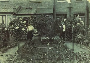 Mr. and Mrs. Robert Fyfe and daughter Dolly at their home in London 