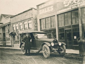 Fred Fredricksen standing outside the current Sears store
