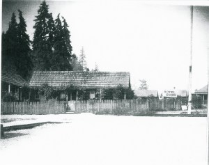 Snow Hotel #2 (ca. 1912) Snow Hotel #2 (ca. 1912)