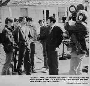 Boys-being-interviewed