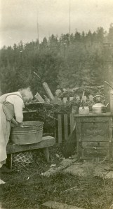 Hannah Olden doing her wash