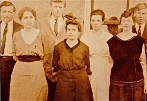 Alder High 1917, (LtoR) Bill Merrick, Ruth Sawnson (Teacher) Curtis Hedborg, Grace Parks, Elizabeth Hotes, Margret Hotes, Einar Carlson