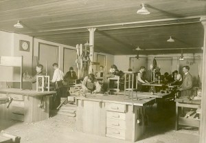 Shop class at Eatonville in 1915