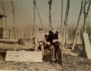 Kapowsin-Paradise boats and cabins