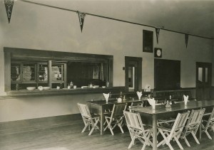 High School Cafeteria, 1915
