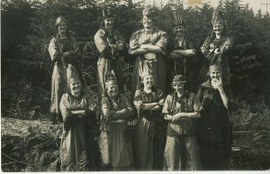 A Pocahontas of Eatonville, not PC by today's standards, but a bunch of great gals A Pocahontas of Eatonville, not PC by today's standards, but a bunch of great gals