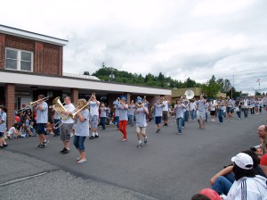 Eatonville high school band, July 4, 2008 Eatonville high school band, July 4, 2008