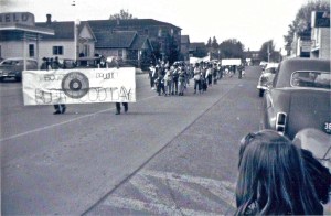 Robin Hood Day Parade (1954) Robin Hood Day Parade (1954)